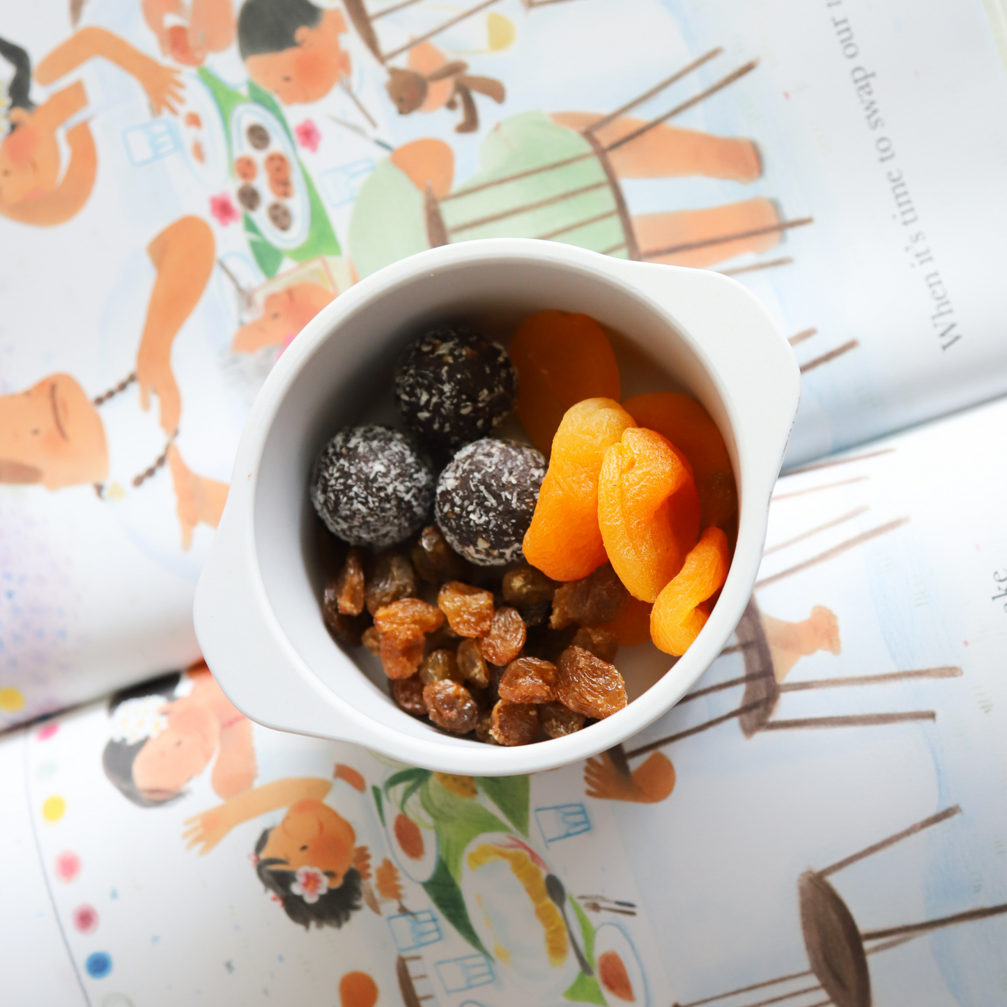 bamboo plant-based snack bowl in grey with nibbles